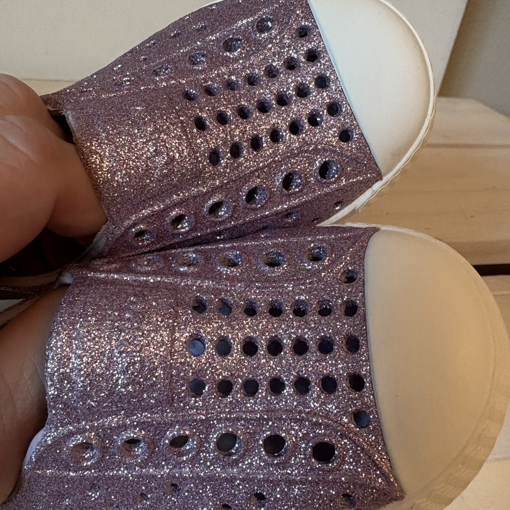 Native Kids Glitter Slip-On Sneakers in Lavender and White - Picture 6 of 12